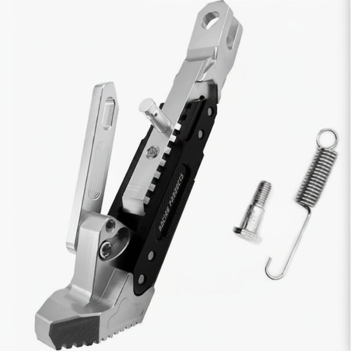Accessoire moto robuste : support de béquille latérale en métal, garantit un stationnement stable.