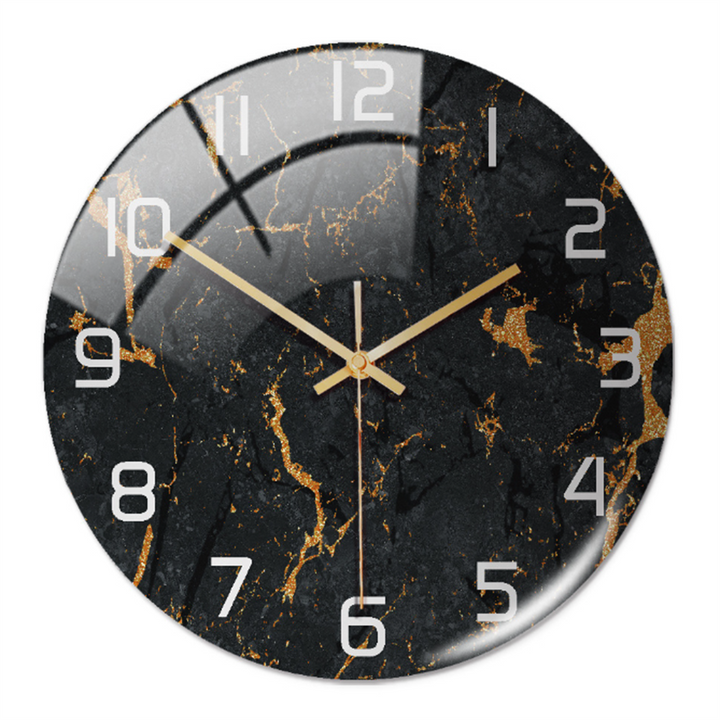 Horloge design marbre, murale, silencieuse, idéale pour un salon ou bureau contemporain.