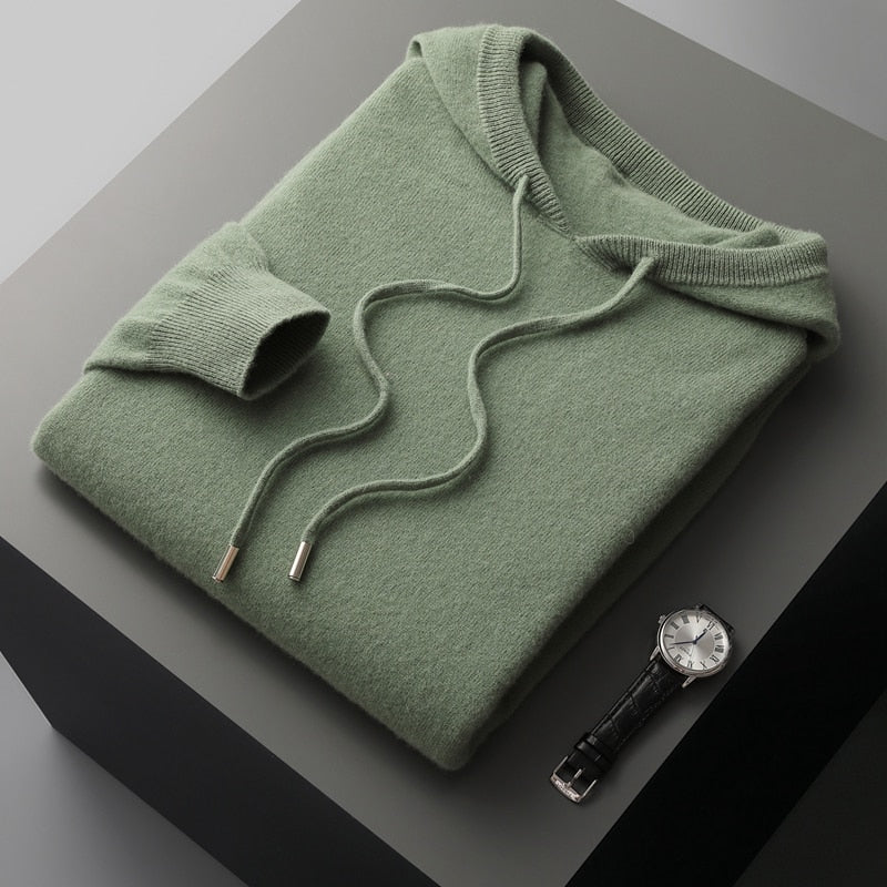 Sweat-shirt homme en coton doux, idéal pour le quotidien. Pull à capuche confortable et stylé.