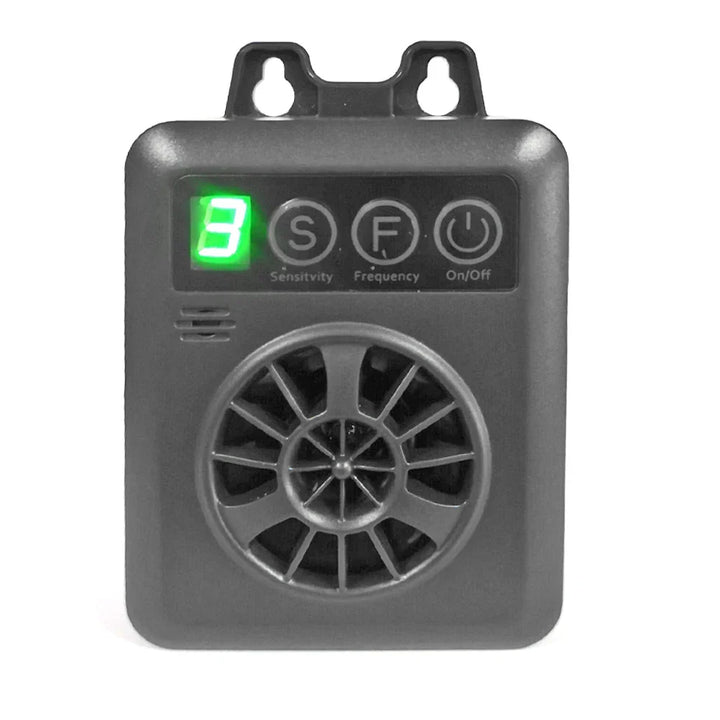 Appareil BarkSilence Luxe anti-aboiement par ultrasons pour chien, usage intérieur/extérieur. Contrôle efficace des aboiements.