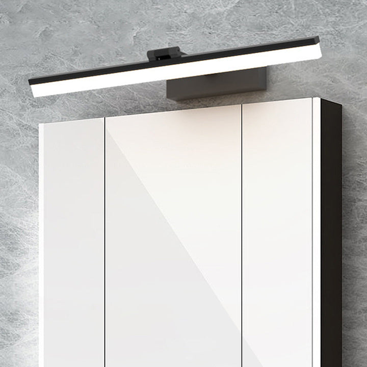 Luminaire mural LED minimaliste, idéal pour salle de bain moderne, économie d'énergie et style.