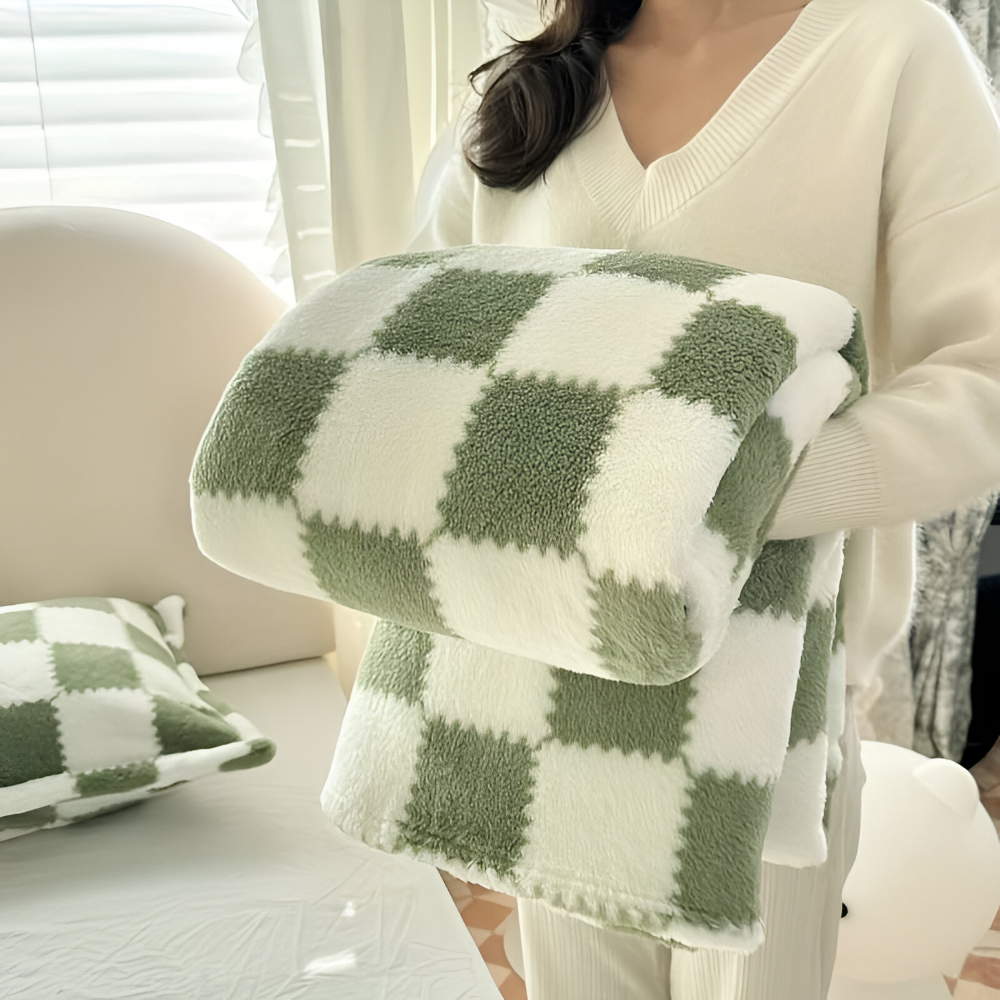 Jeté de canapé en polaire à carreaux, SnugFuz coloré et doux, parfait pour la décoration du salon.