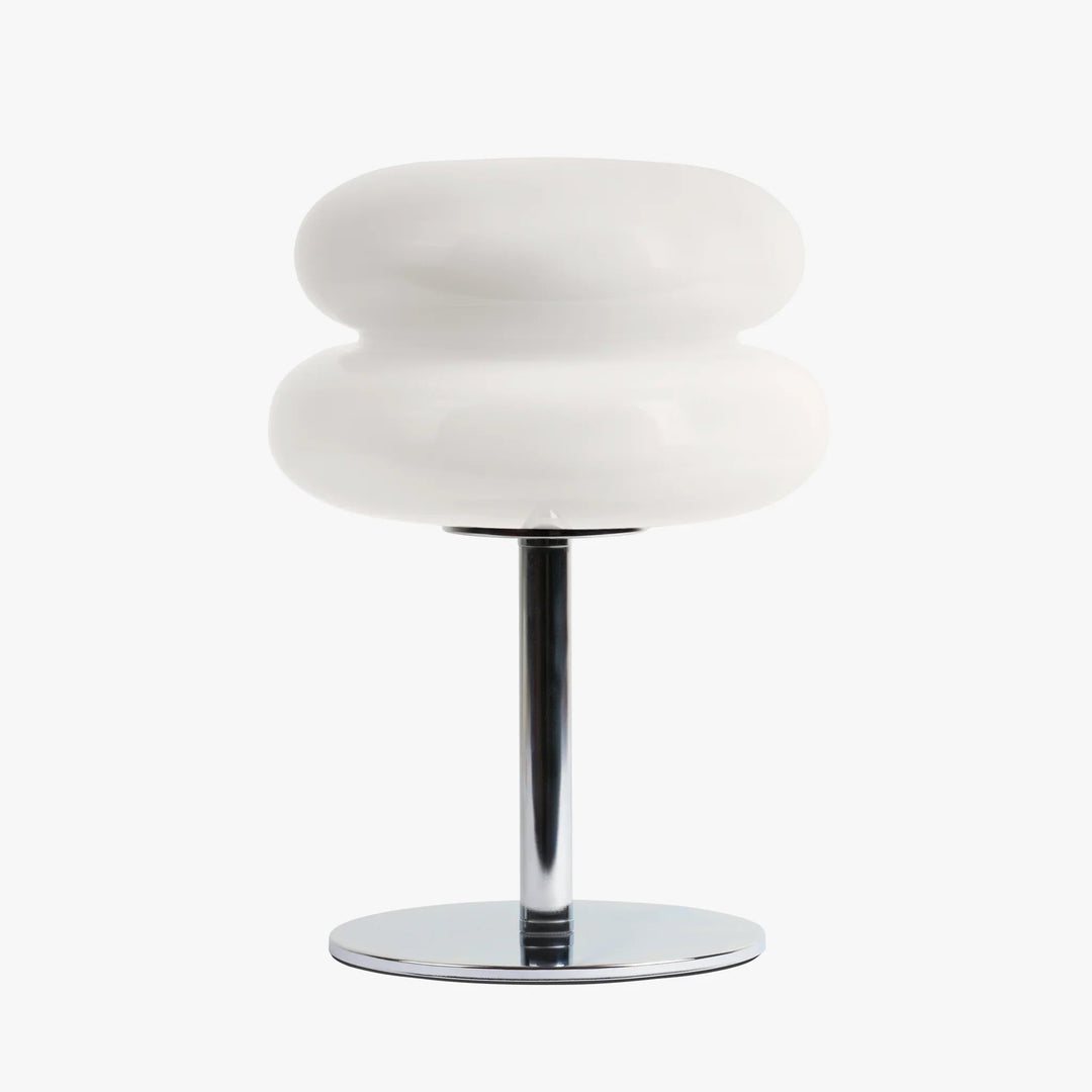 Lampe de table sculpturale, parfaite pour bureau, salon ou chambre, son style mid-century est polyvalent.