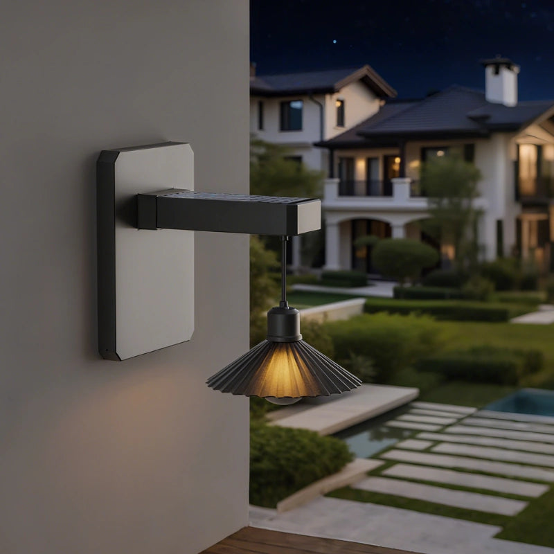 Lampe murale solaire extérieure LED avec abat-jour élégant. Idéale pour jardin, terrasse ou entrée, éclairage moderne.