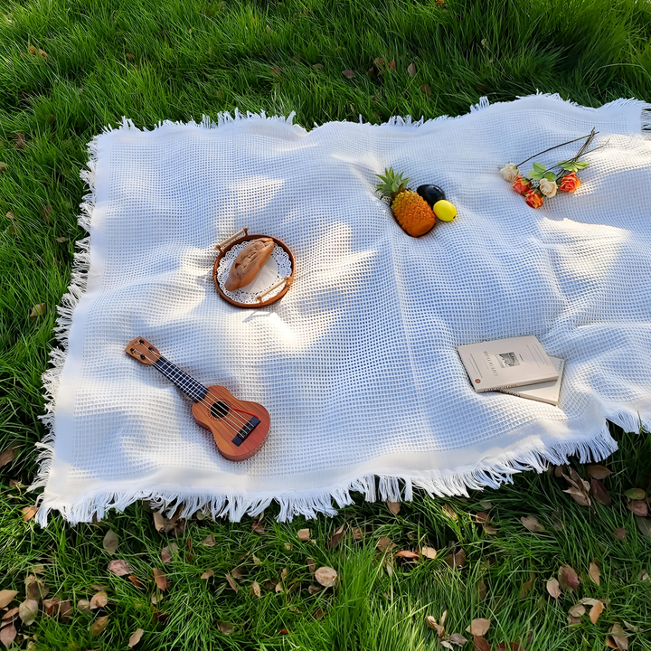 Tapis de pique-nique blanc style bohème, parfait pour le jardin, l'extérieur et le confort.