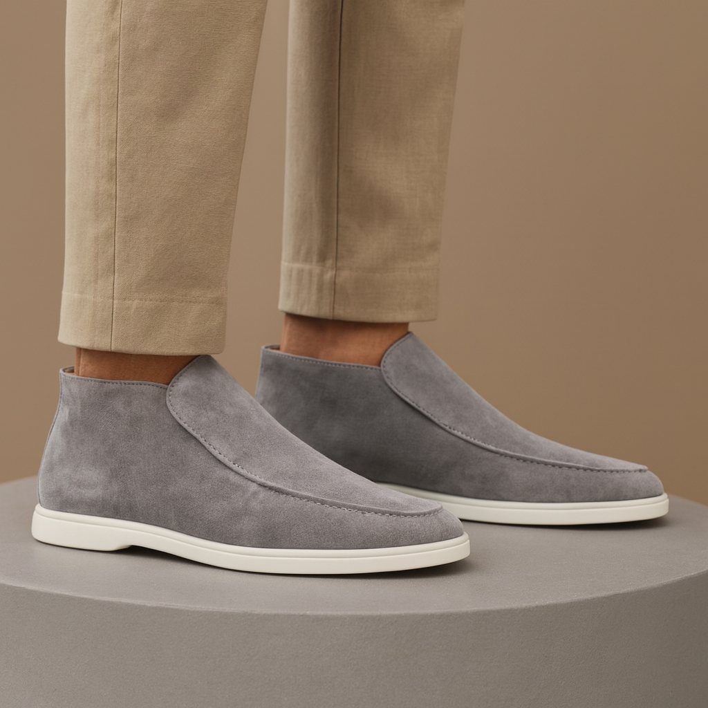 Détail mocassins homme : texture élégante, finitions soignées. Chaussures confortables et polyvalentes.