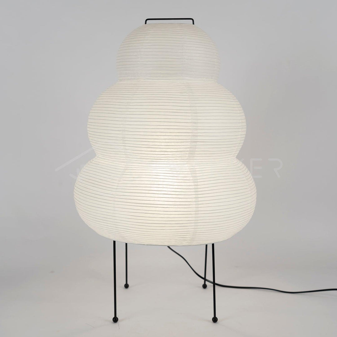 Lampe de table en papier, style japonais moderne, pour un éclairage doux et une ambiance zen.