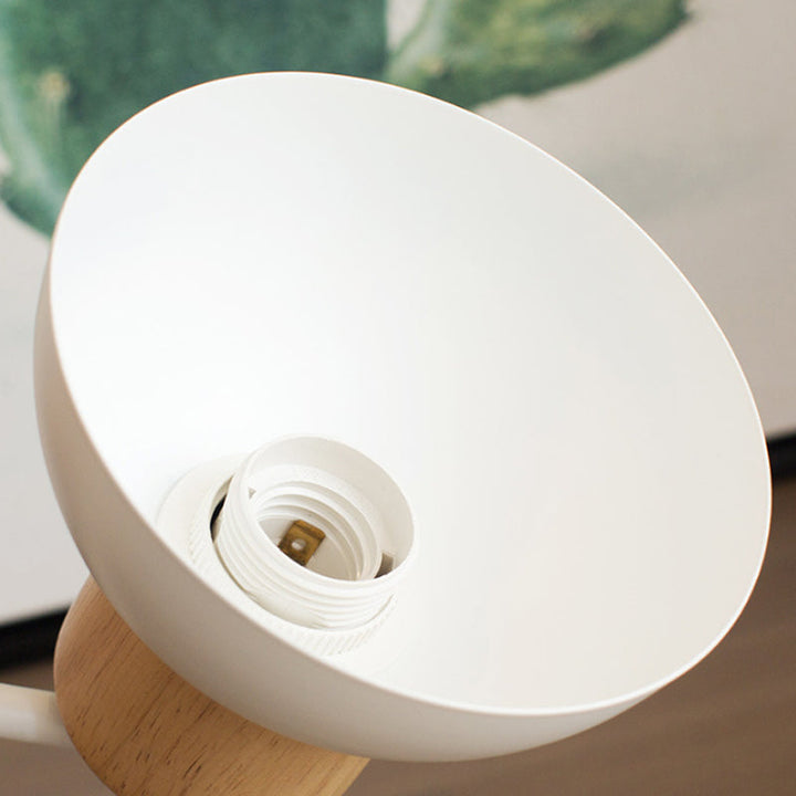 Applique murale bois sculptée en oiseau, lampe LED scandinave, éclairage doux et design pour votre intérieur.