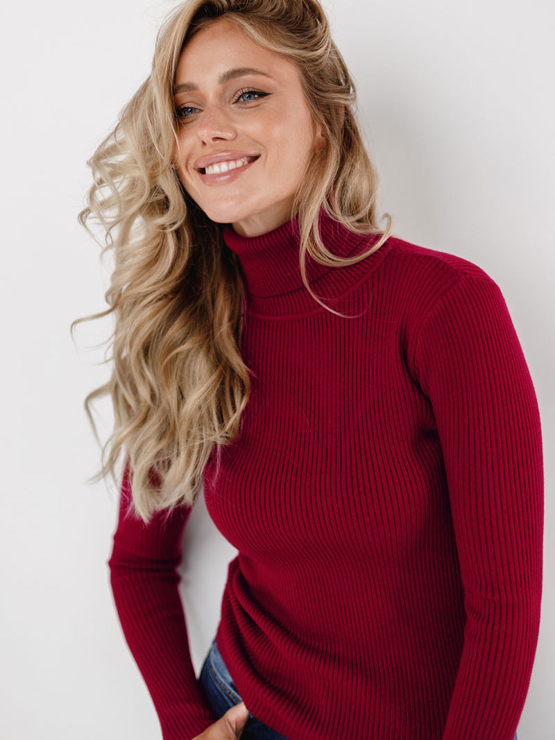 Pull col roulé femme douillet. Manches longues, style chic et confort absolu en automne/hiver.