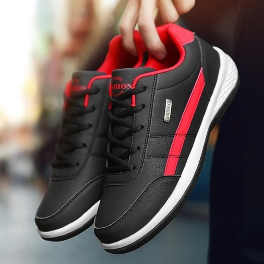 Baskets homme urbaines bleues, fusionnant un style élégant et un confort optimal pour un quotidien actif et stylé.