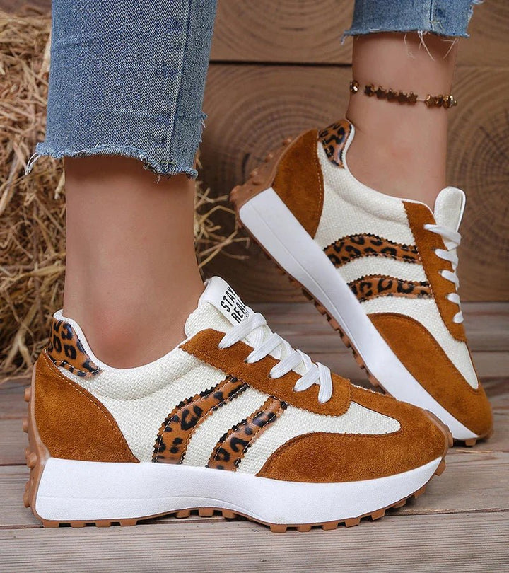Sneakers femmes, confort ergonomique et style décontracté, chaussures de marche polyvalentes et tendance.