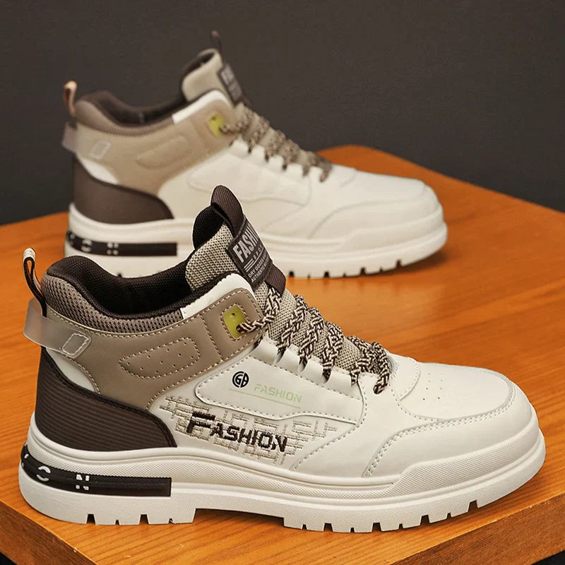 Baskets montantes orthopédiques homme pour confort et maintien cheville optimal. Idéales pour look urbain décontracté.