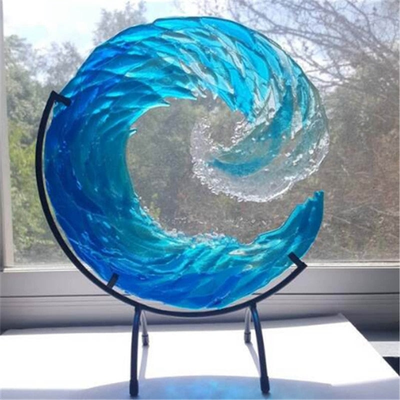 Vague océanique AquaWave en verre aqua, sculpture de design moderne pour une décoration de maison élégante et captivante.