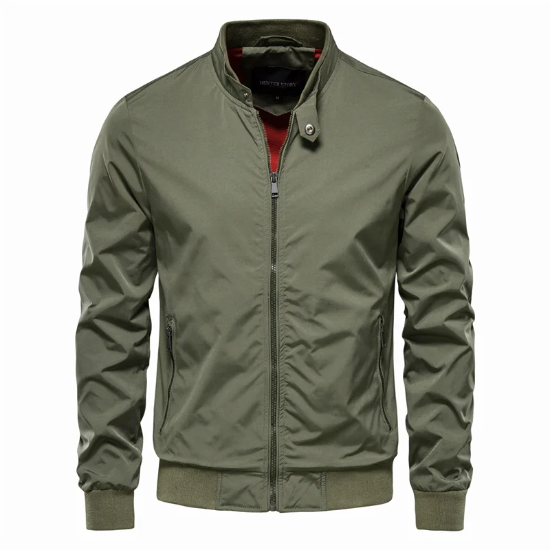Veste bomber légère pour homme, idéale printemps-été, style décontracté et confortable pour la mode masculine.