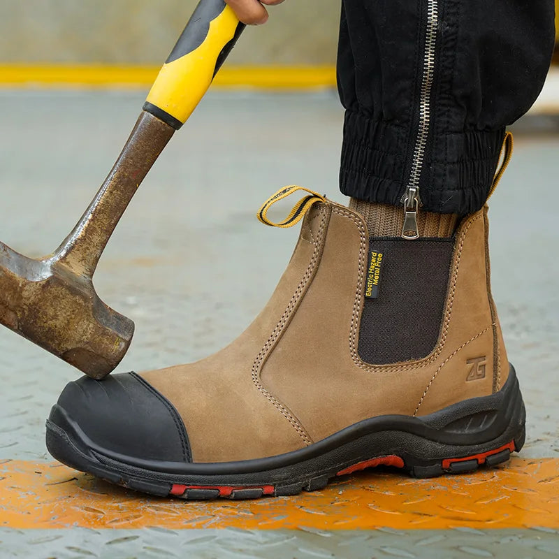 Chaussures de travail homme sans lacets. Bottines de sécurité avec embout acier, légères et confortables. Protection assurée.