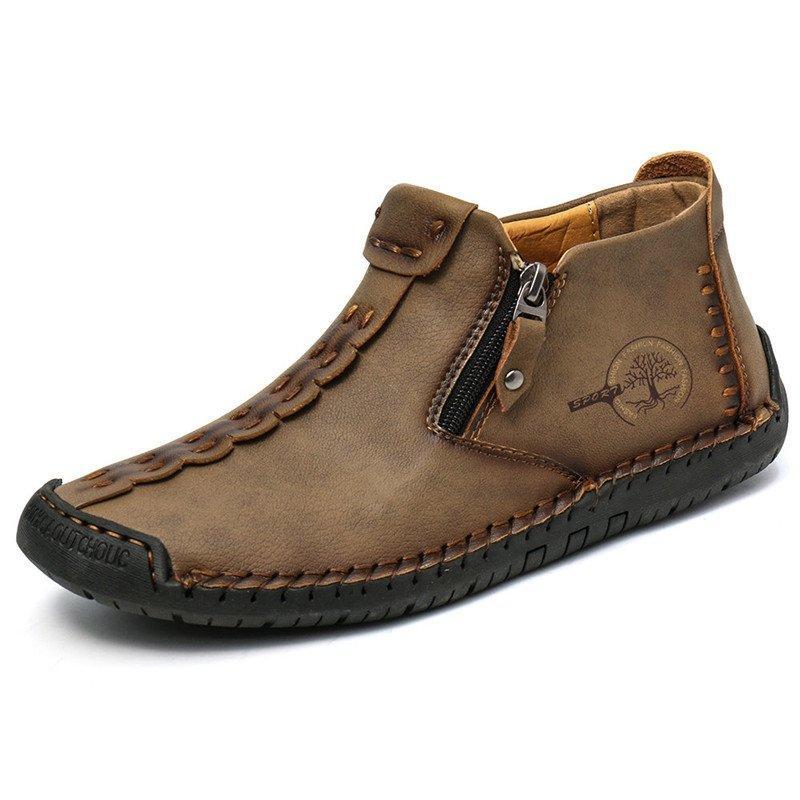 Bottines homme élégantes et résistantes, idéales pour les activités décontractées, avec un design intemporel.