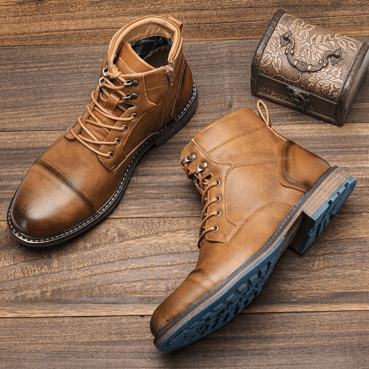 Bottines homme avec zip latéral, enfilage facile et style urbain moderne.