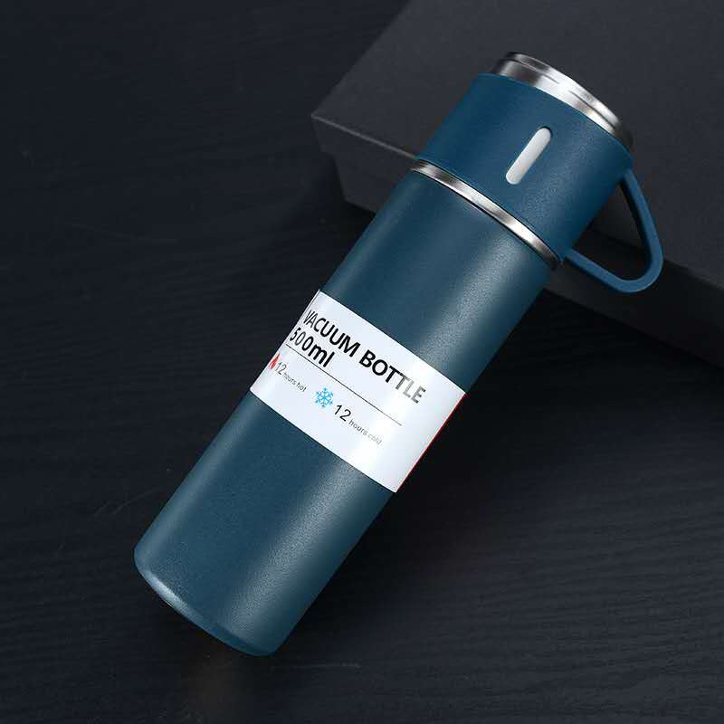 Bouteille d'hydratation portable en acier inoxydable, écologique. Idéale pour le voyage et l'usage quotidien.