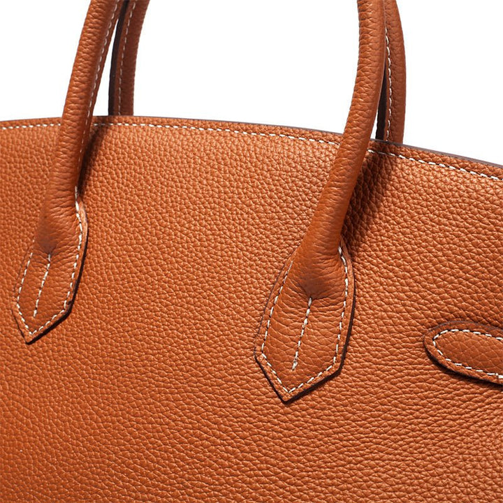 Sac à main en cuir élégant, un classique indémodable pour la femme raffinée.