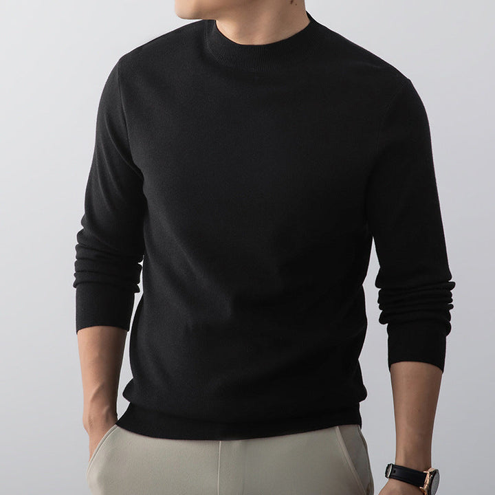 Pull homme élégant, coupe classique. Idéal pour un look urbain ou décontracté polyvalent.