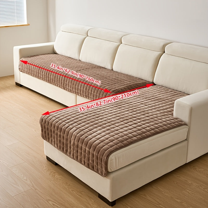 Housse de canapé matelassée anti-usure, élégante, protège efficacement votre mobilier de salon.