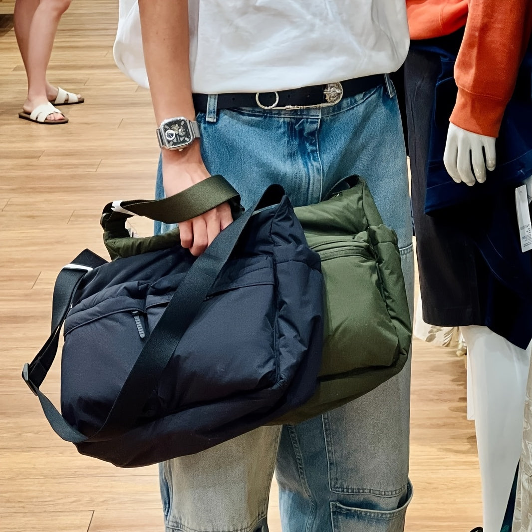 Sac bandoulière élégant et durable, grand format unisexe, parfait accessoire pour sport, travail et loisirs.