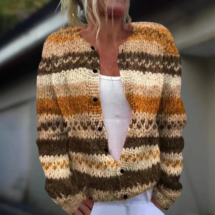 Cardigan moderne imprimé pour femmes, style chic et polyvalent, un essentiel de la garde-robe mode.
