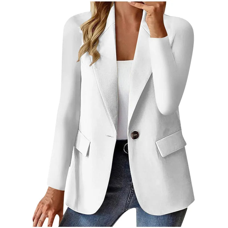 Veste cardigan fluide femme à manches longues. Pièce tendance, moderne et confortable pour automne-hiver.