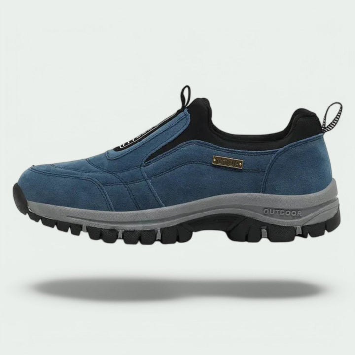 Chaussures orthopédiques homme pour un soutien optimal des pieds, confortables et antidérapantes pour la marche et la santé.