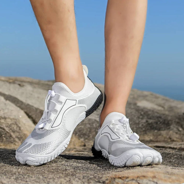 Chaussures orthopédiques femmes, procurant un confort supérieur et un excellent soutien pour les pieds.