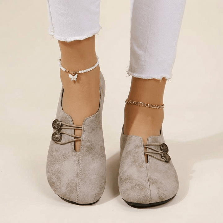 Chaussures plates femme décontractées à bout rond, tissu respirant pour confort été. Élégance et légèreté.