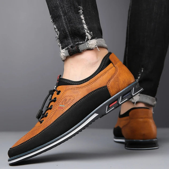 Richelieu homme kaki, chaussures habillées et confortables pour un look élégant et moderne au bureau.