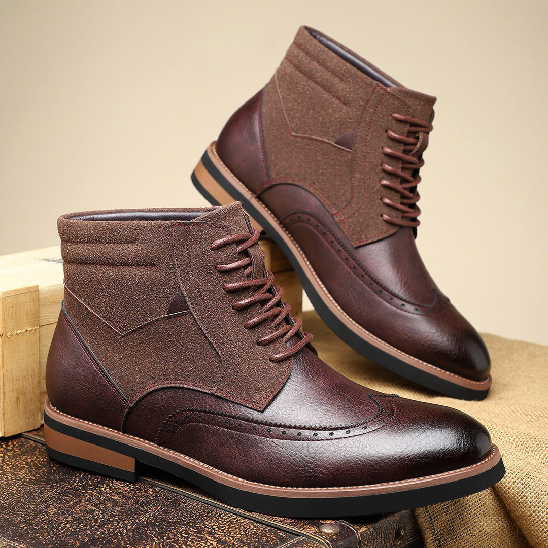 Chaussures élégantes wingtip pour homme, idéales pour le bureau, la ville, et occasions spéciales.