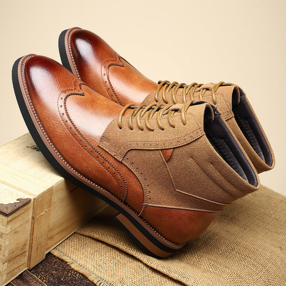 Chaussures richelieu brogue wingtip homme en cuir poli, pour un style formel et raffiné.