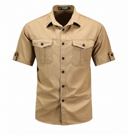 Chemise cargo homme décontractée à manches courtes, idéale pour l'été. Style casual confortable avec poches pratiques.
