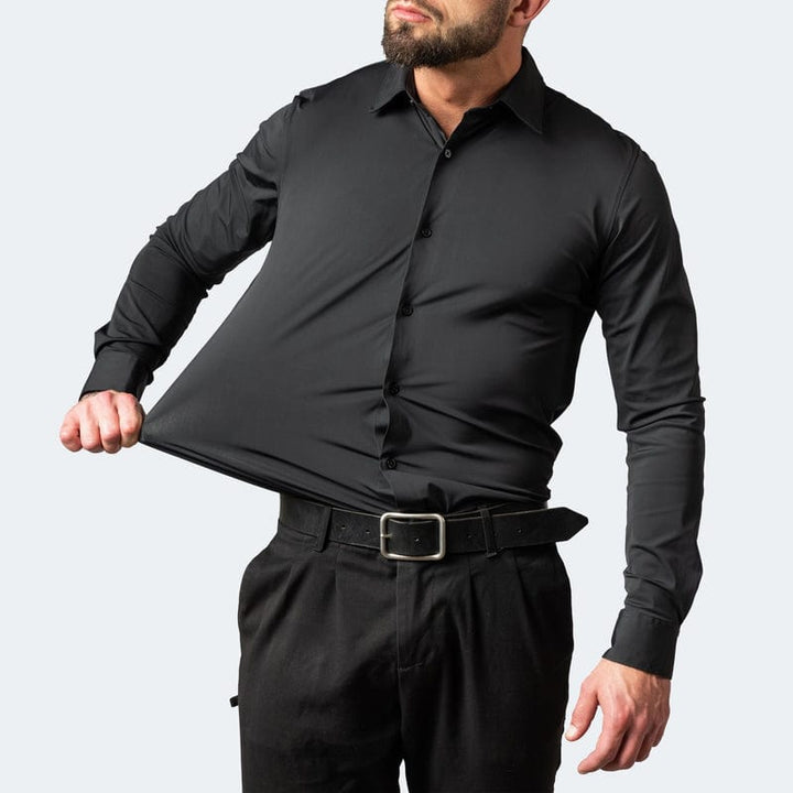 Chemise habillée homme élégante, manches longues, boutons, pour bureau ou cérémonie, alliant style raffiné et confort.