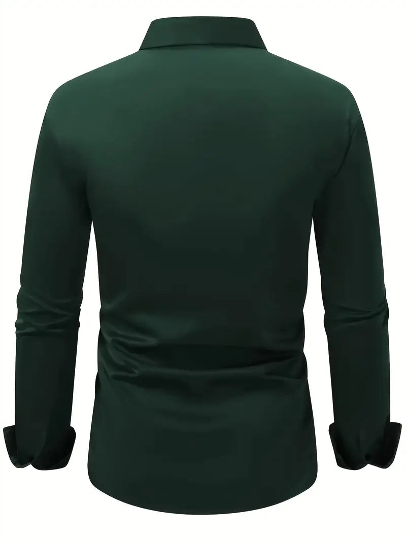Chemise homme moderne et élégante, coupe slim. Idéale pour un look soigné en toute occasion. Manches longues.