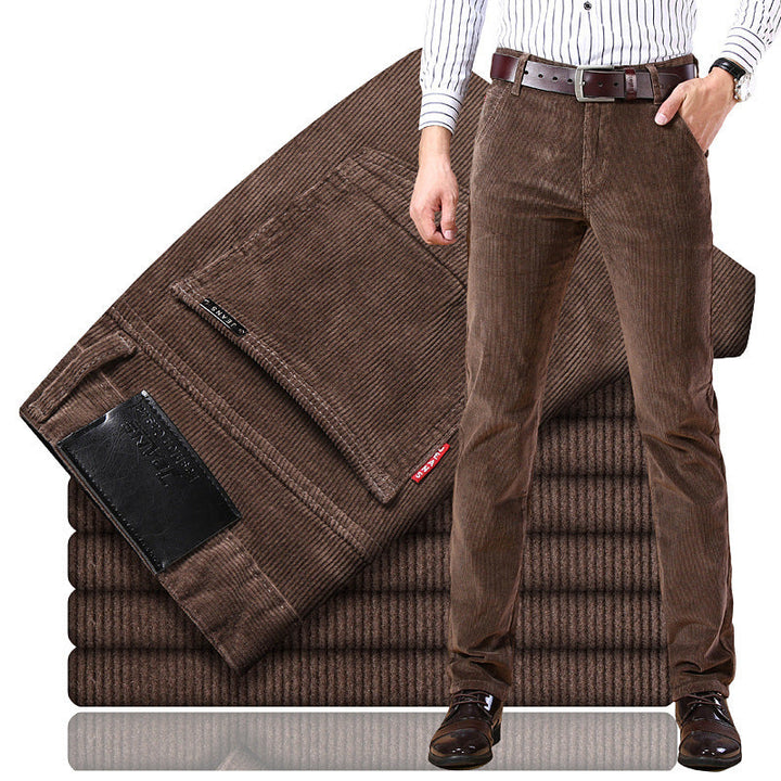 Pantalon homme slim fit, tissu doux, confort optimal et look moderne. Idéal toutes saisons.