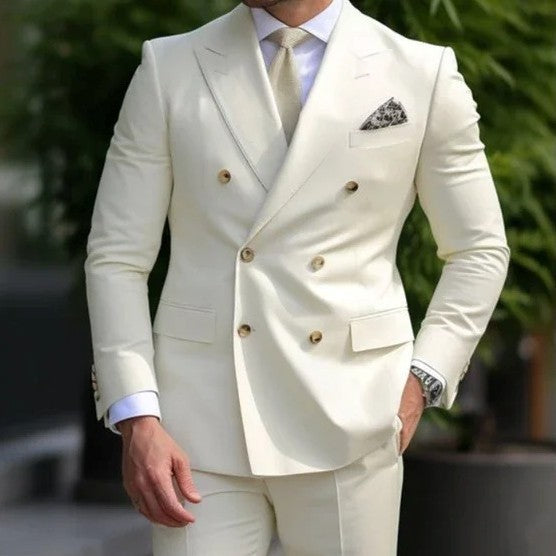 Costume élégant pour homme, style polyvalent, parfait pour mariage, business ou tenue formelle, très confortable.