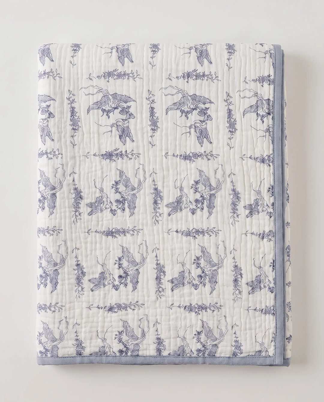 Plaid en coton, doux, respirant, naturel, pour des moments de détente confortables et stylés.