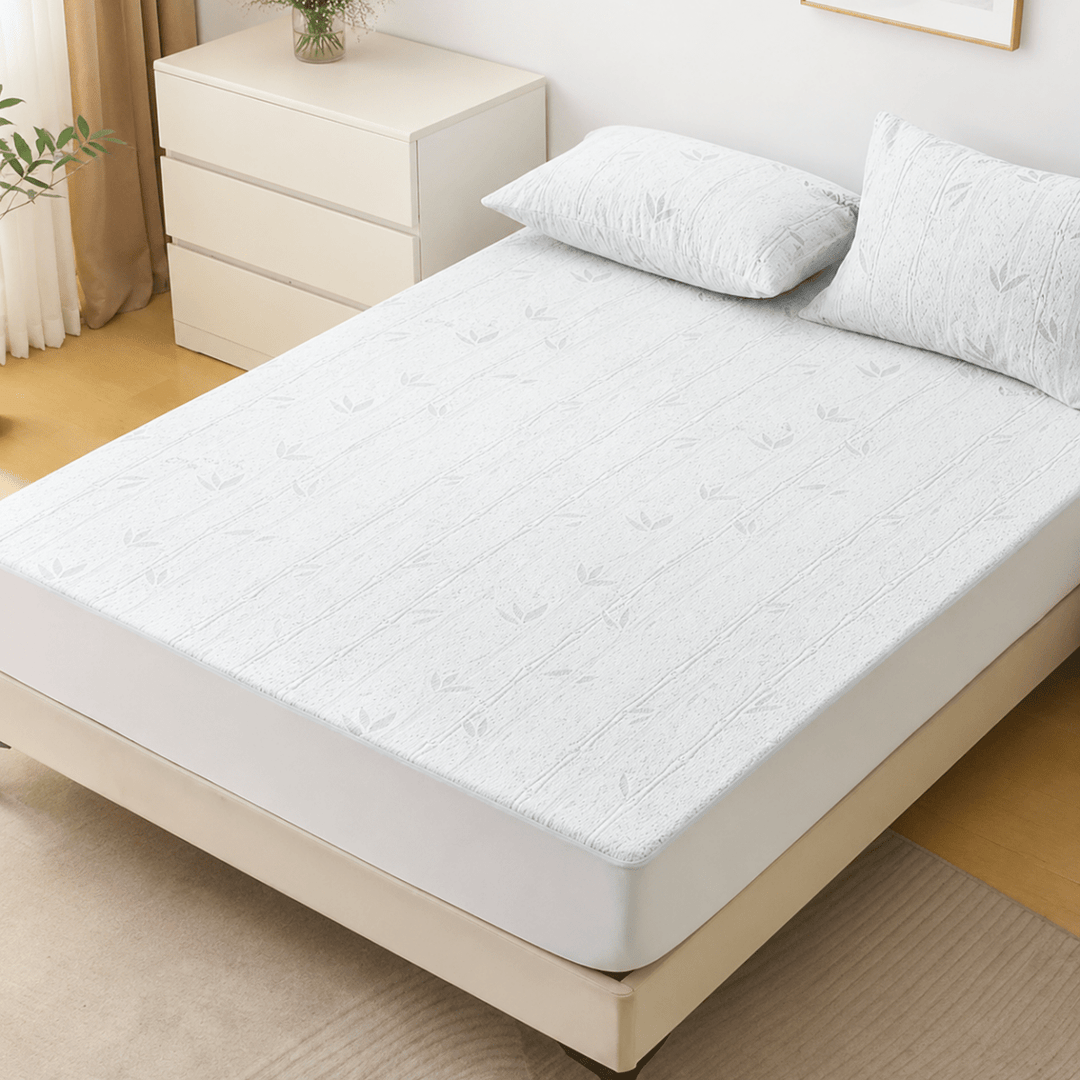 Drap-housse ajustable en bambou, doux et frais pour des nuits paisibles et hypoallergéniques.