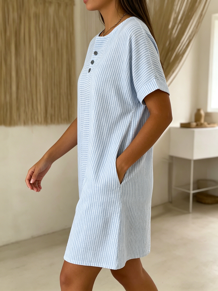 Robe confortable en coton lin pour femme, style ample et col Henley, parfaite pour l'été ou le printemps.