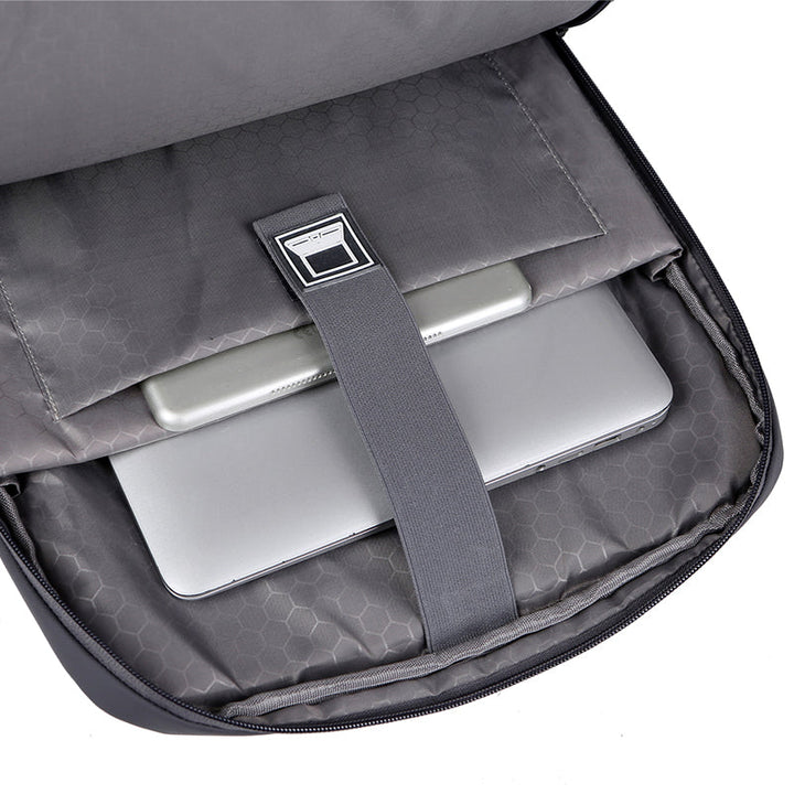 Sac à dos polyvalent noir pour ordinateur, étanche et confortable, conçu pour le quotidien, le bureau et le voyage.
