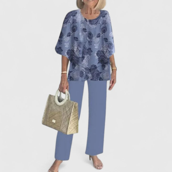 Silhouette raffinée avec cet ensemble pantalon femme décontracté chic, deux pièces fluides et modernes.