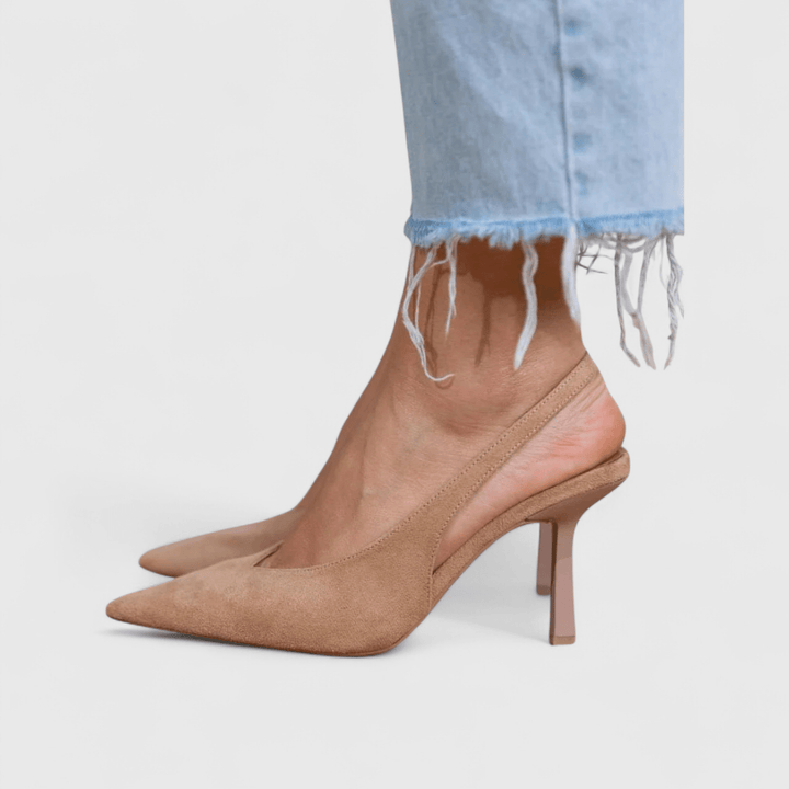 Escarpins orthopédiques élégants pour femmes, talons chic, confort longue durée, soutien optimal.