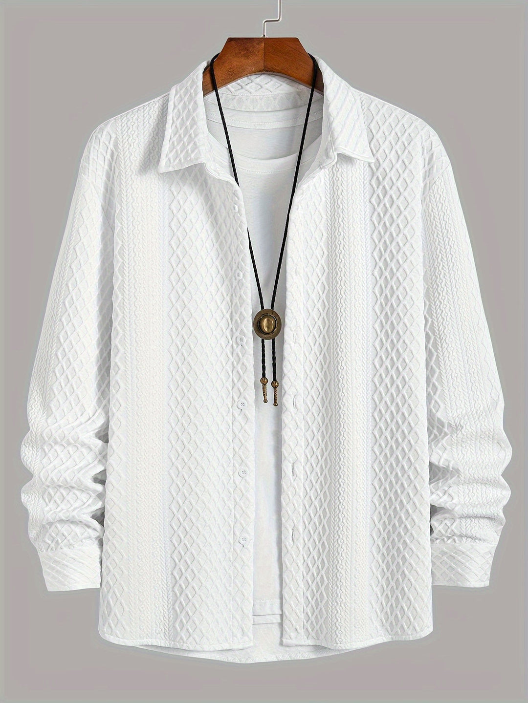 Chemise homme à manches longues, design contemporain, extensible pour un confort optimal.