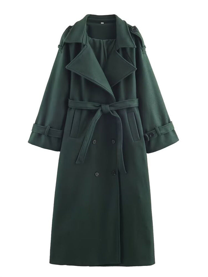Classique manteau croisé Hannelore gris pour femme, tenue hiver chic et confortable, coupe longue.