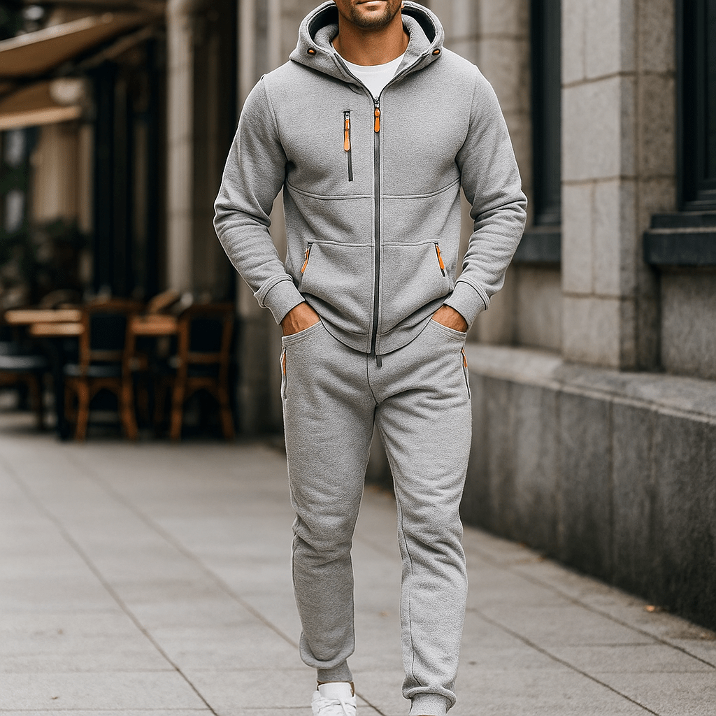 Élégant ensemble homme sportif à capuche, confortable pour un look urbain dynamique, idéal pour toute occasion.