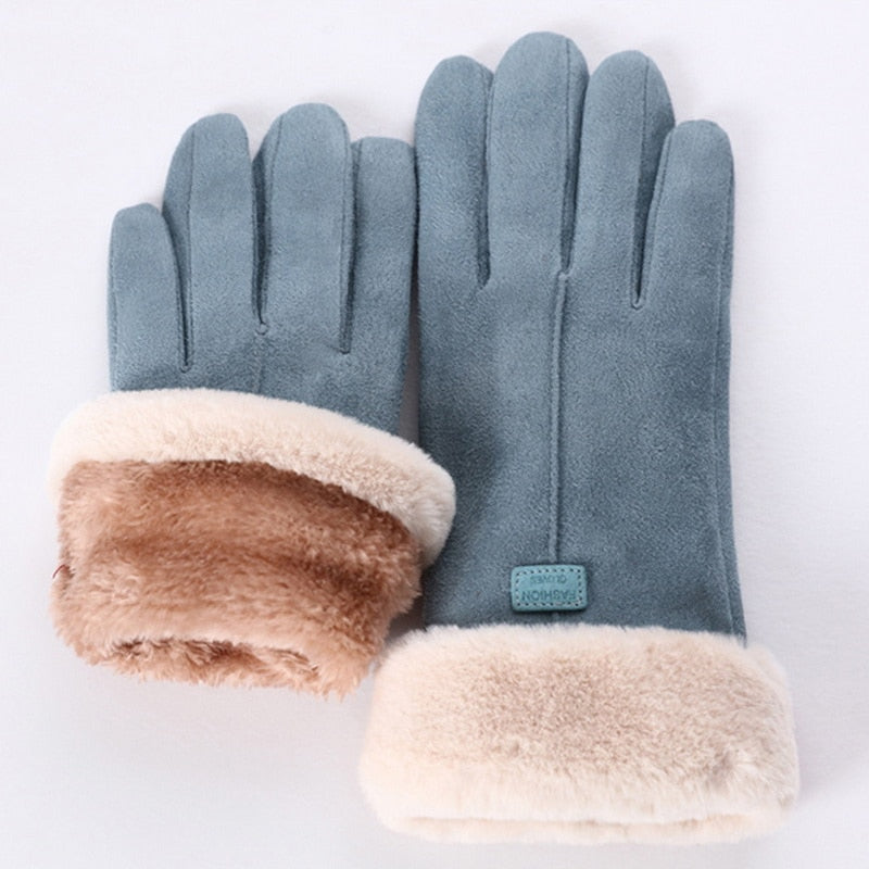 Gants douillets tactiles pour femmes, idéaux pour l'hiver. Chaleur, confort et compatibilité smartphone.