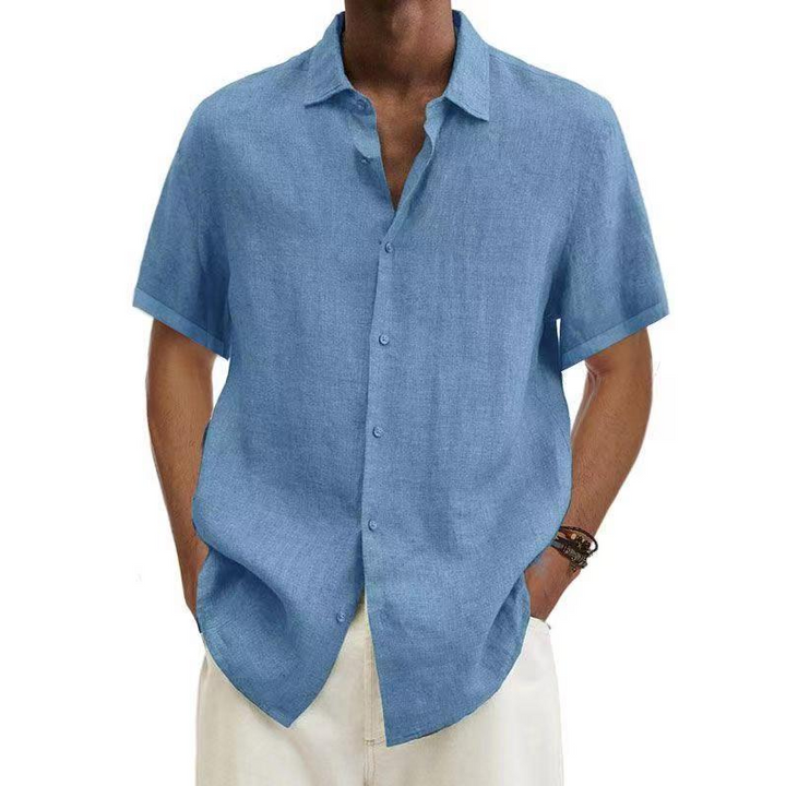 Chemise homme décontractée, manches courtes, boutonnage. Confort et mode masculine pour l'été.